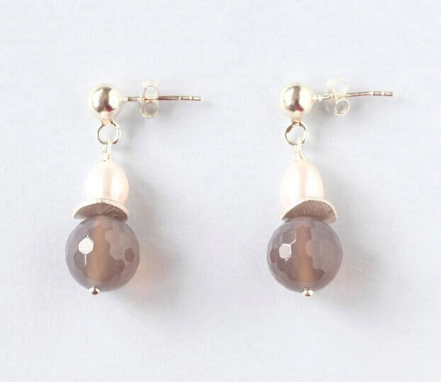 grey agate studs