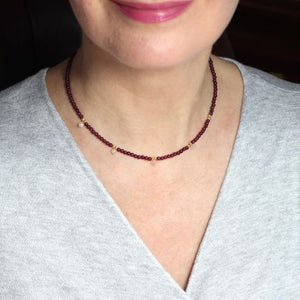 garnet rose quartz necklace model
