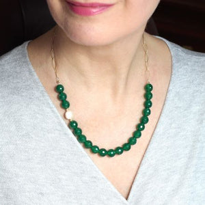 green agate gold necklace model