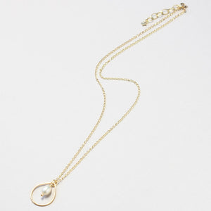 Pearl Gold Pendant Necklace