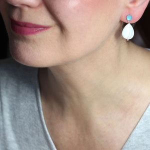 gemstone studs MOP model