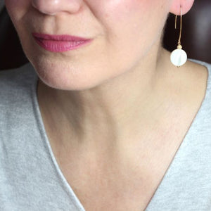 mother of pearl white gold earrings model