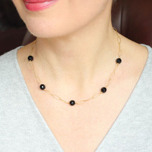 black onyx gold necklace model