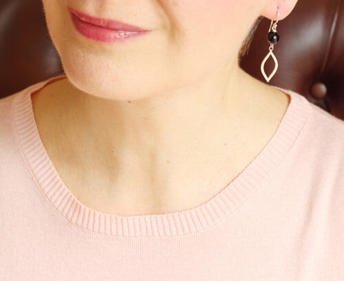 black onyx silver marquise earrings model