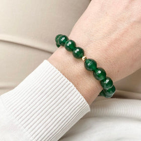 green agate bracelet model