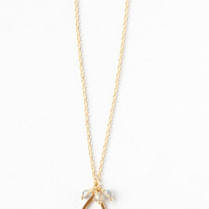 Labradorite Delicate Necklace gold