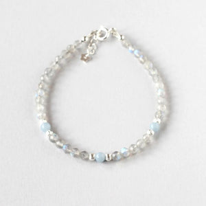 Labradorite silver bracelet side view