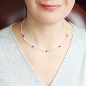 rose quartz delicate necklace model
